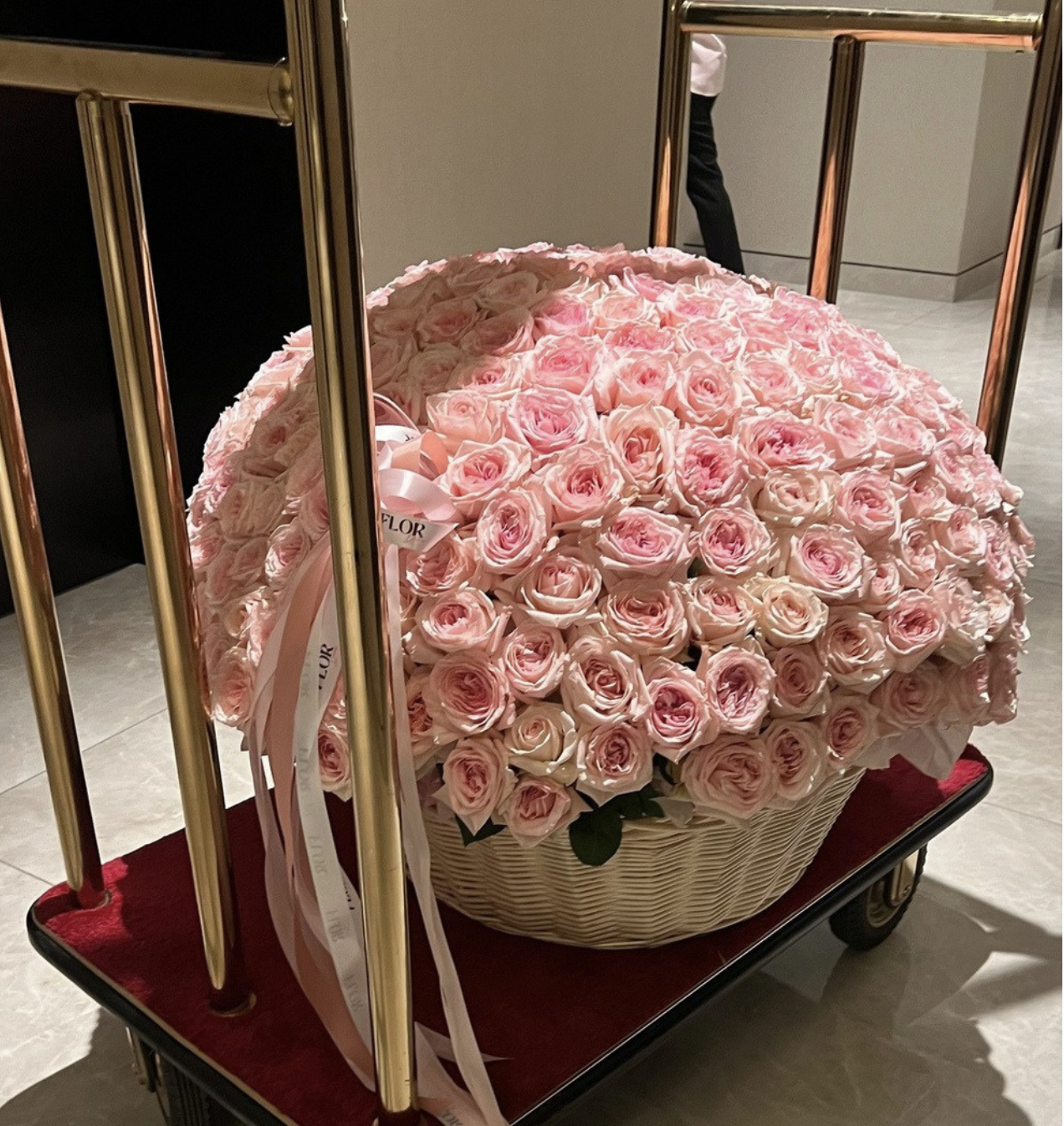 Fragrant Premium O'hara Basket